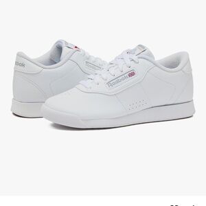 Reebok women’s Classic White Trainers